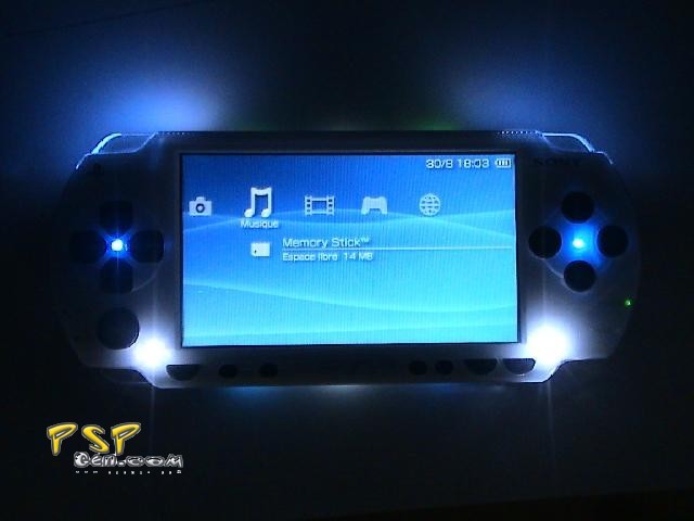 LED sous touches FAT Ma PSP (3)