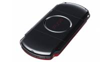 PSP 3000 noir rouge 004